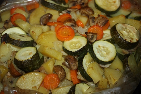 картофель с овощами