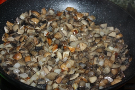грибы с луком